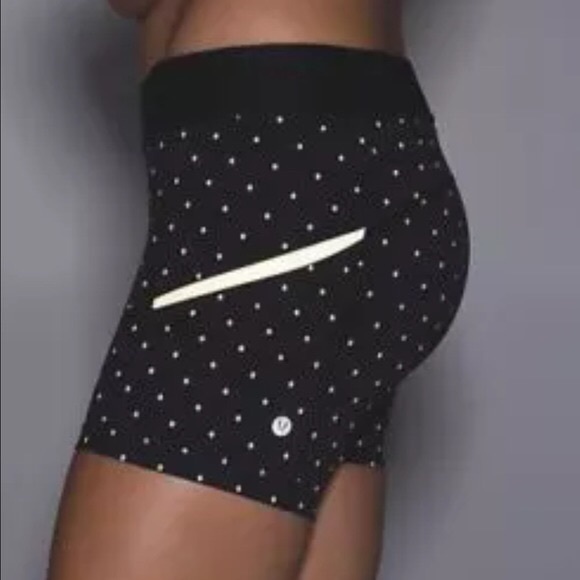 *RARE* lululemon athletica What The Sport Short - Picture 2 of 3